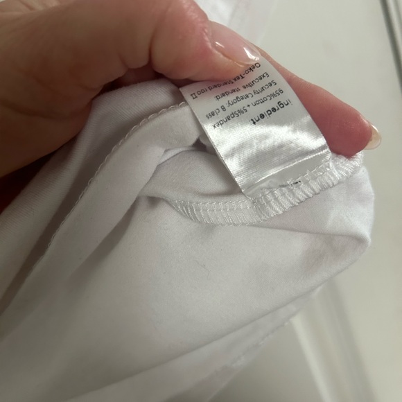 Vneck White crop Top - Picture 7 of 12